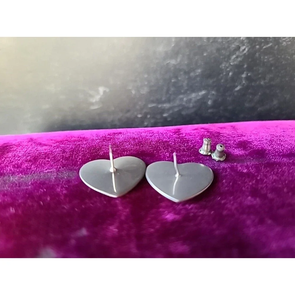 Vintage Heart Shaped Enamel Swirl Stud Earrings